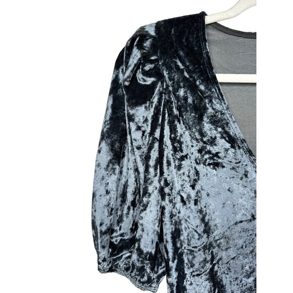 Free People Don't You Wish Velvet Bodysuit Size XS V-neck Gray Blue New - Picture 4 of 12